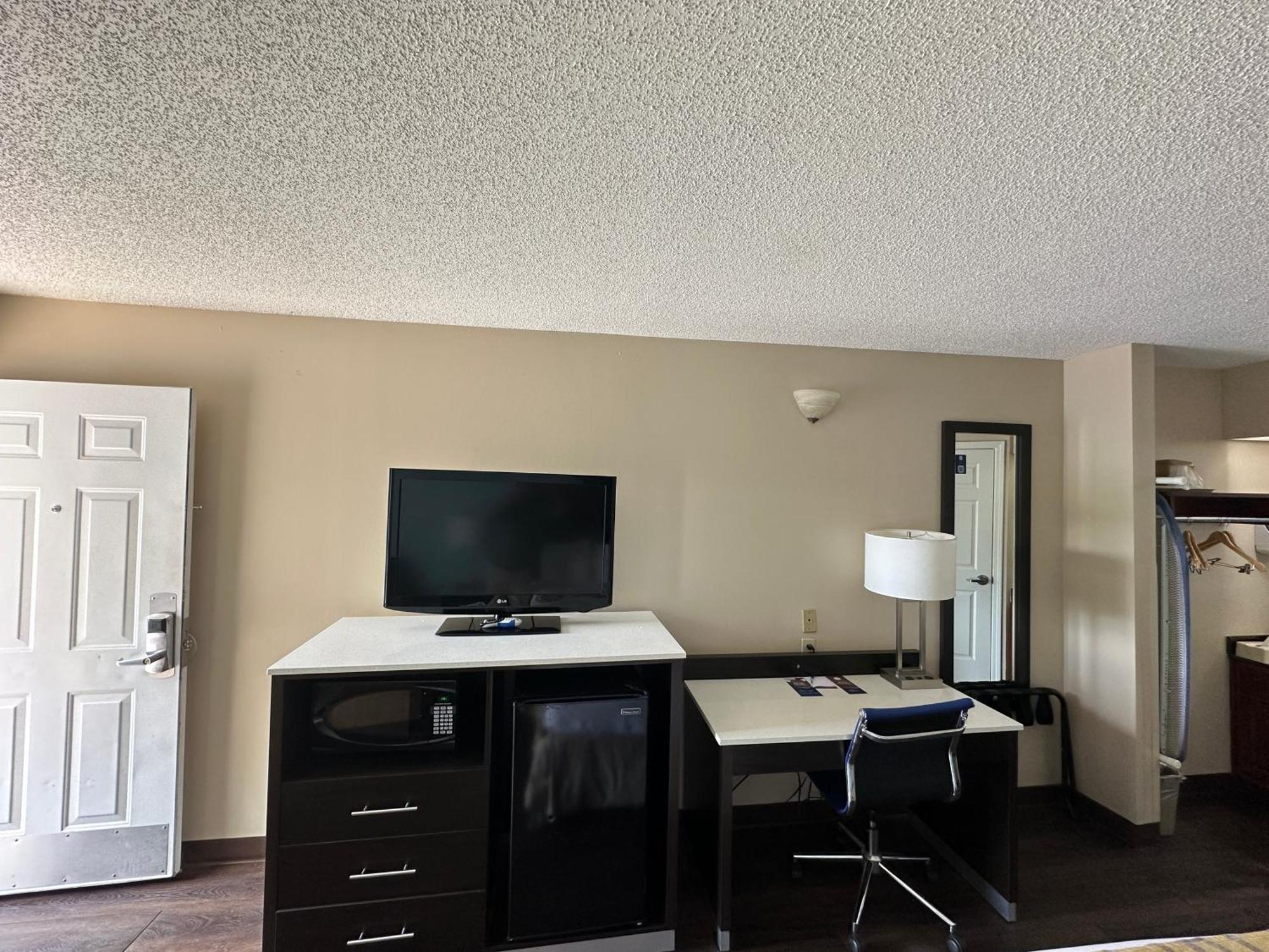 Baymont By Wyndham Thomasville Exterior photo