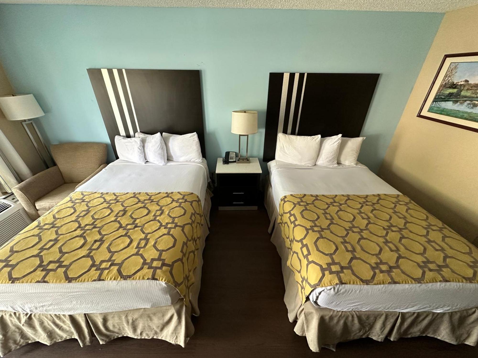 Baymont By Wyndham Thomasville Exterior photo